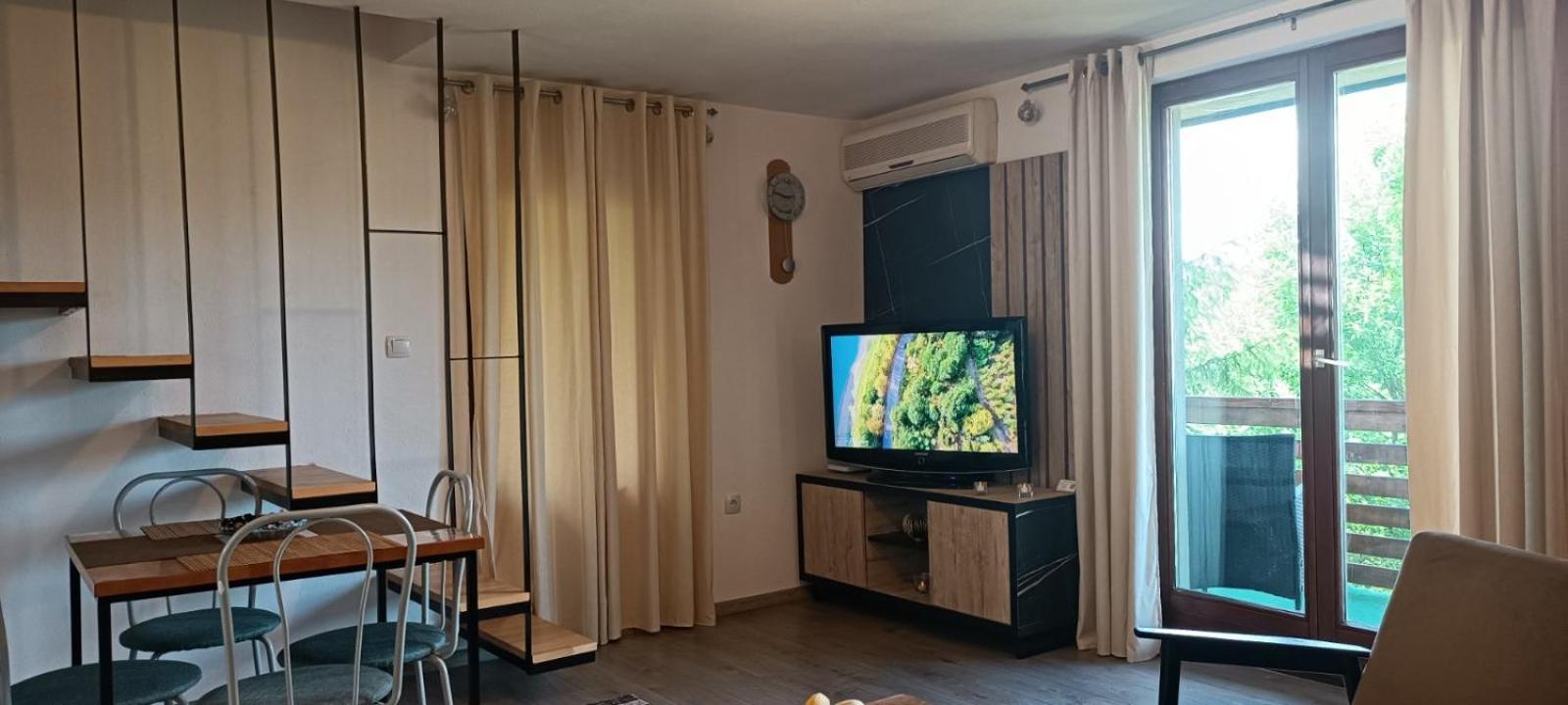 Pyramid Holiday House Visoko Eksteriør bilde