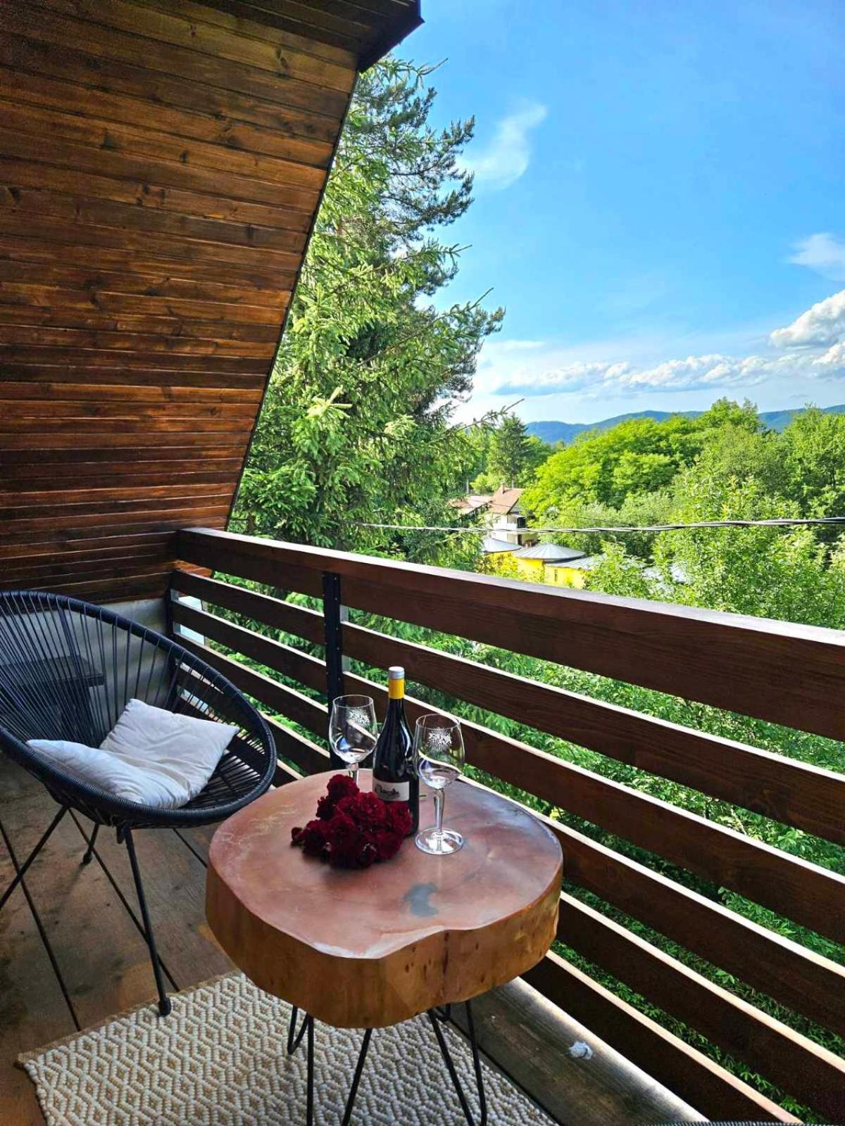 Pyramid Holiday House Visoko Eksteriør bilde