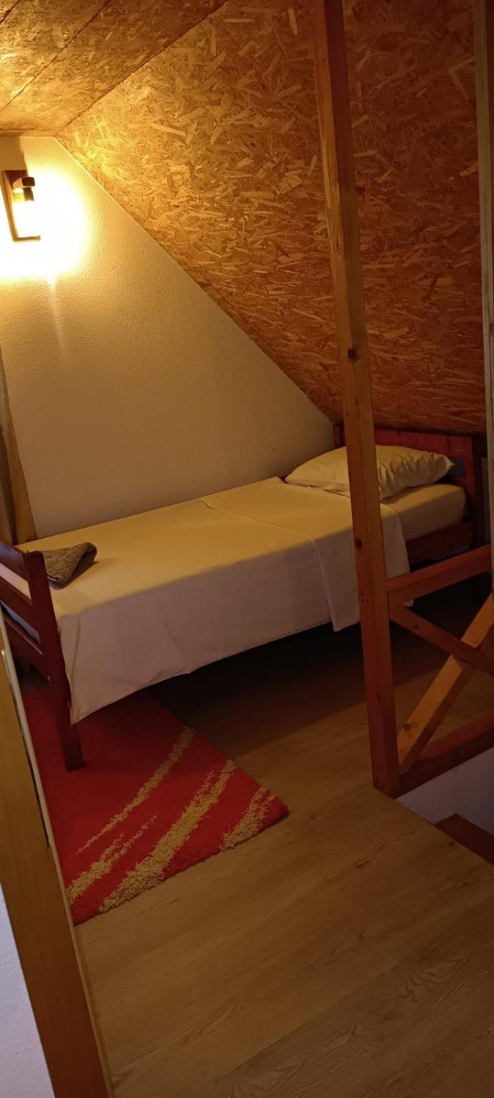 Pyramid Holiday House Visoko Eksteriør bilde